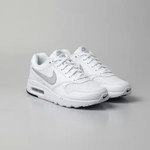 Nike blanche