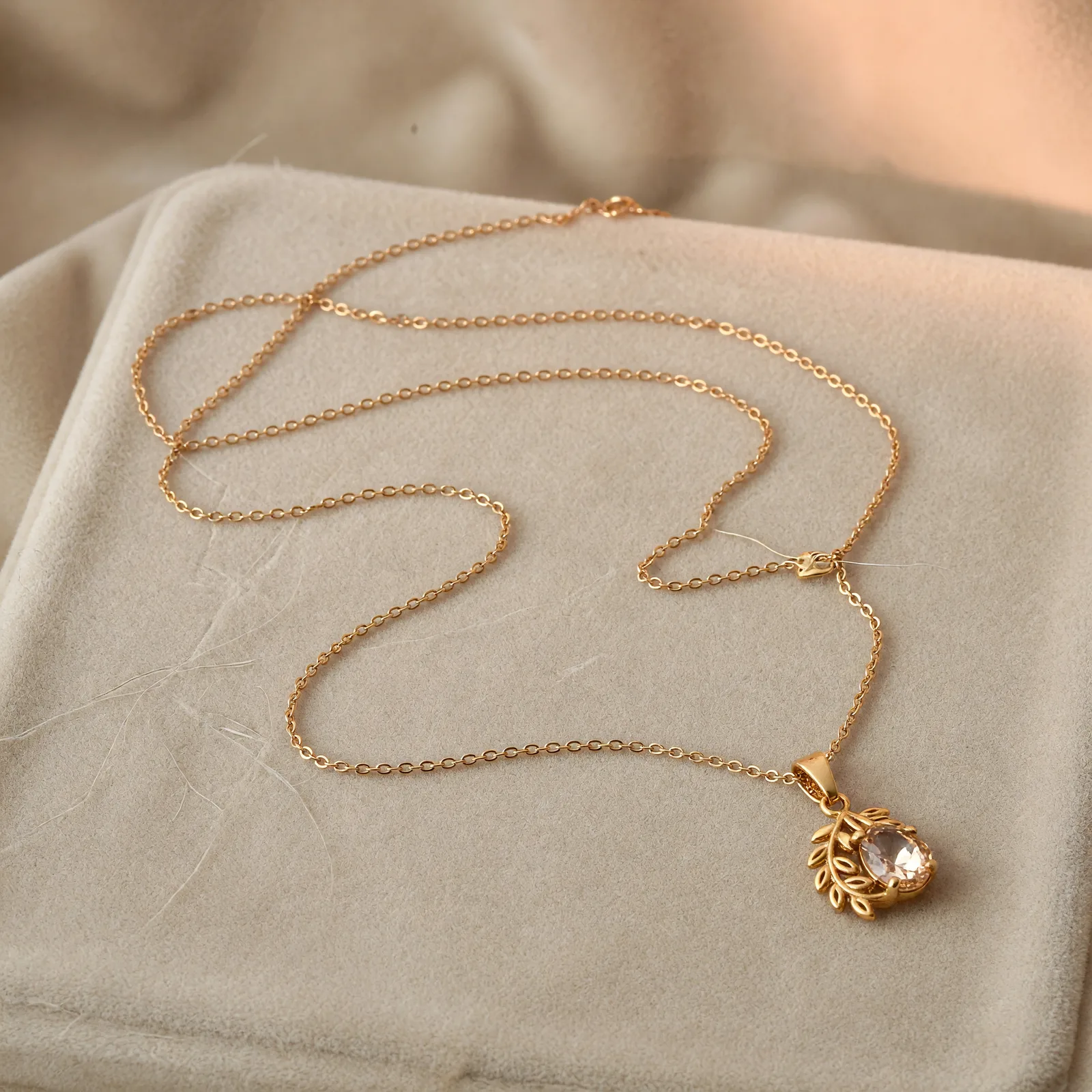 Collier doré
