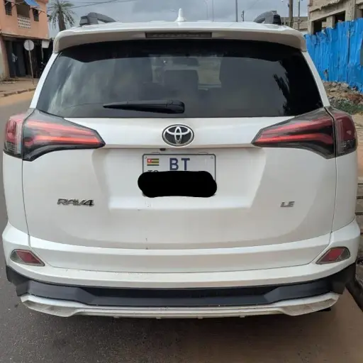 Toyota RAV4 LE 2016