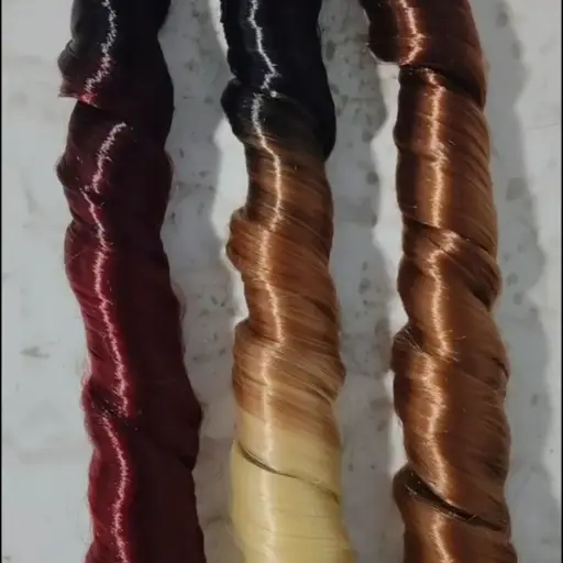 Mèches bouclées