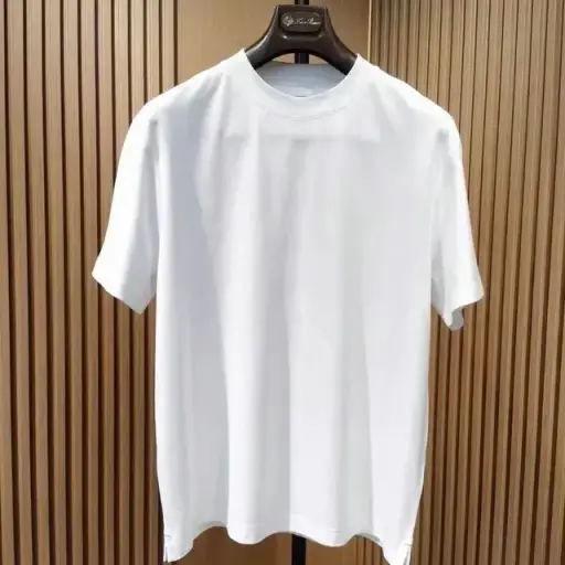 T-shirt no name