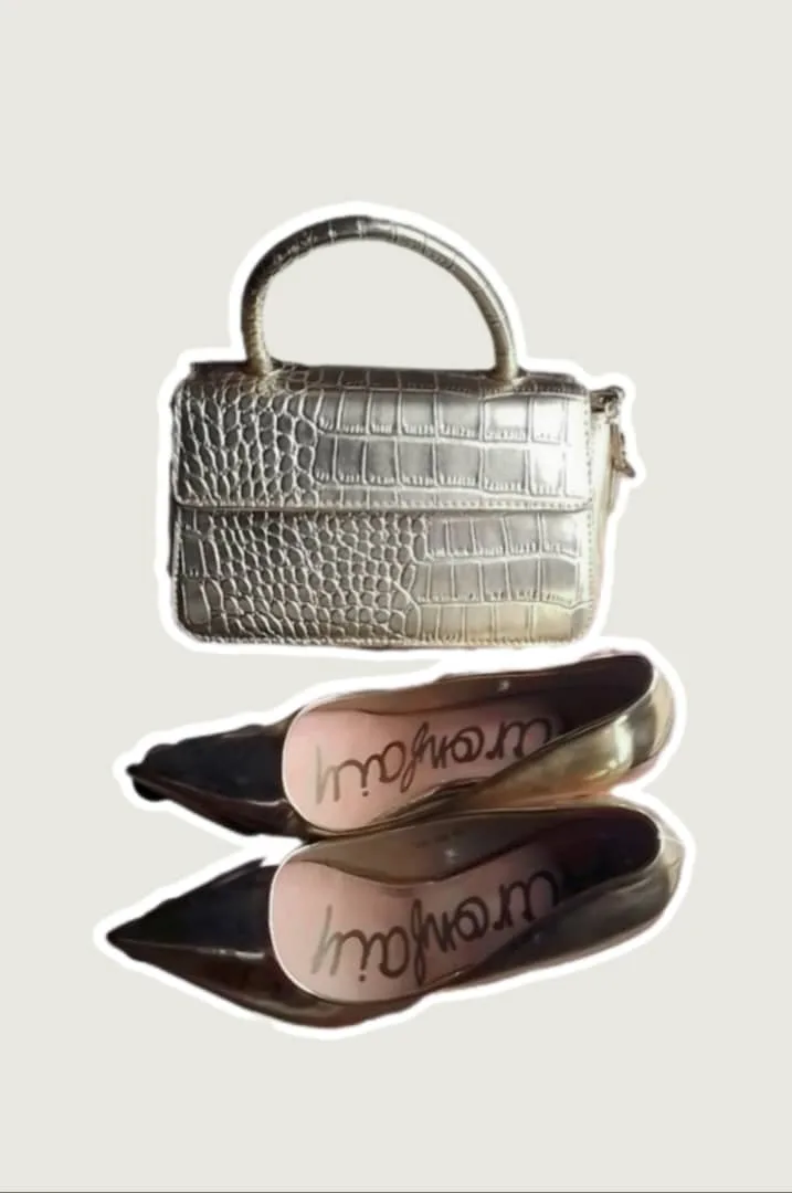 Ensemble sac + chaussures à talon, couleur or