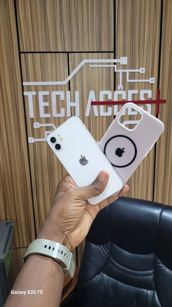 iPhone 12 128 Go