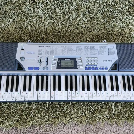 Piano Yamaha PSR 496